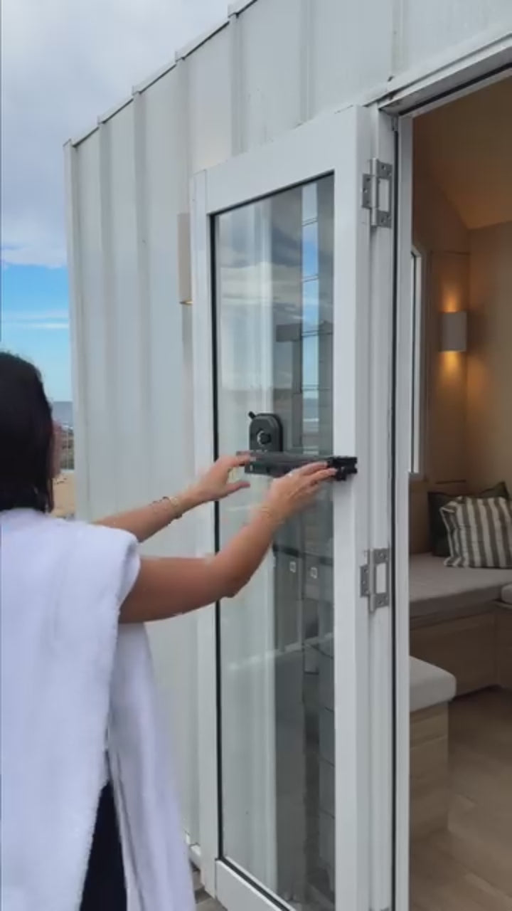 “Installed in seconds”